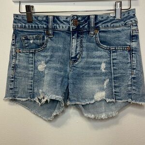 AMERICAN EAGLE 🦅 OUTFITTERS MIDI Medium Wash Distressed Denim Jean Shorts